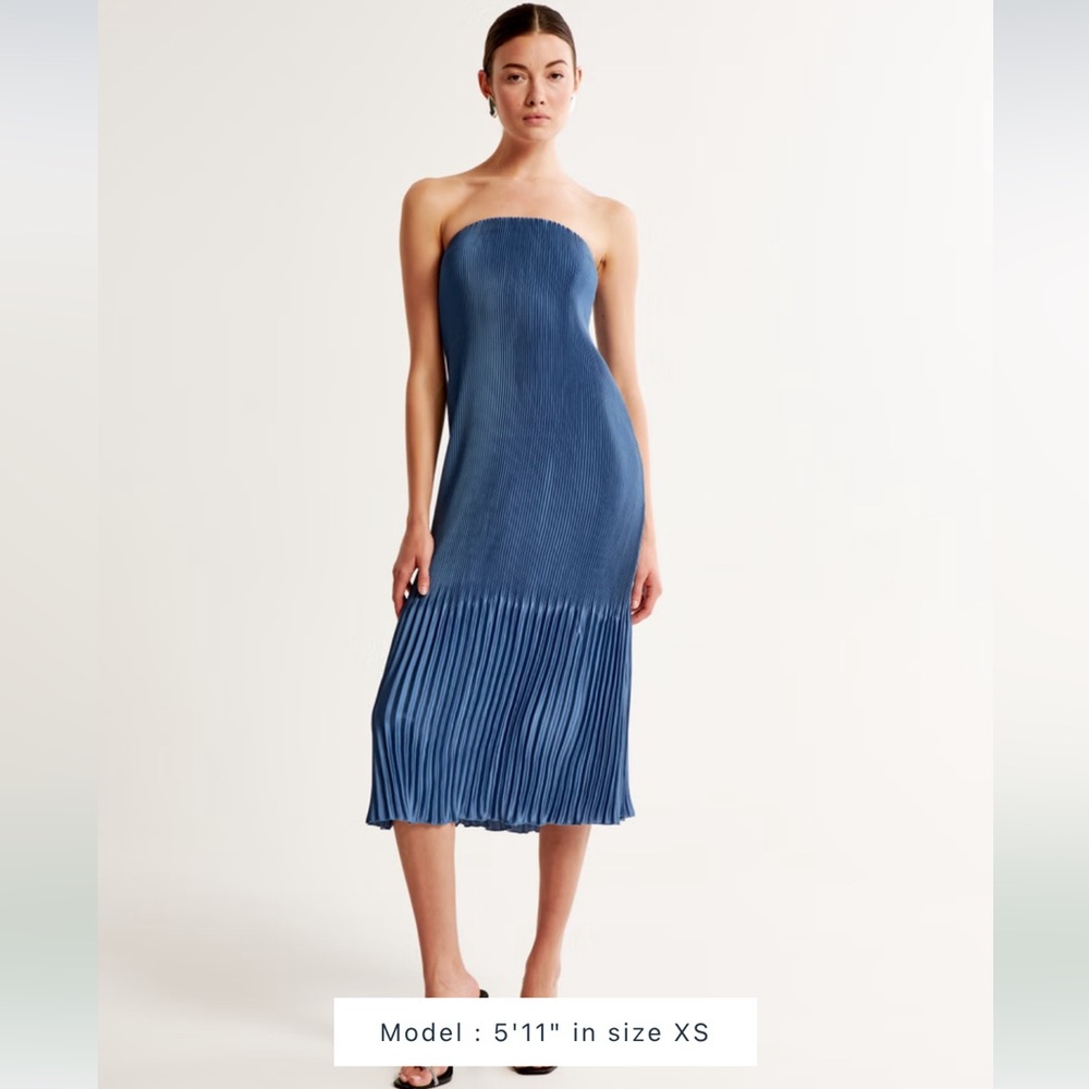 Abercombie Giselle Pleat Release Midi Dress